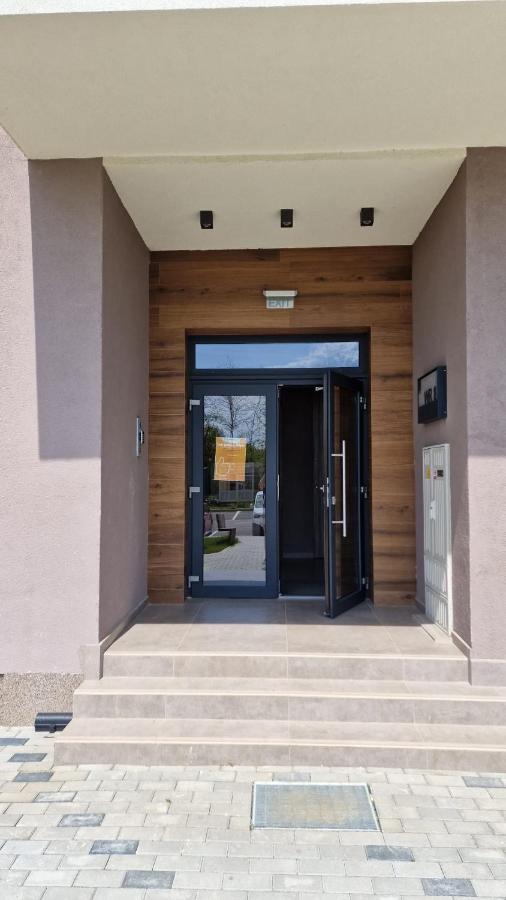 West Homes 36 Oradea Exterior foto